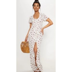 PrettyLittleThing White Floral Maxi Dress